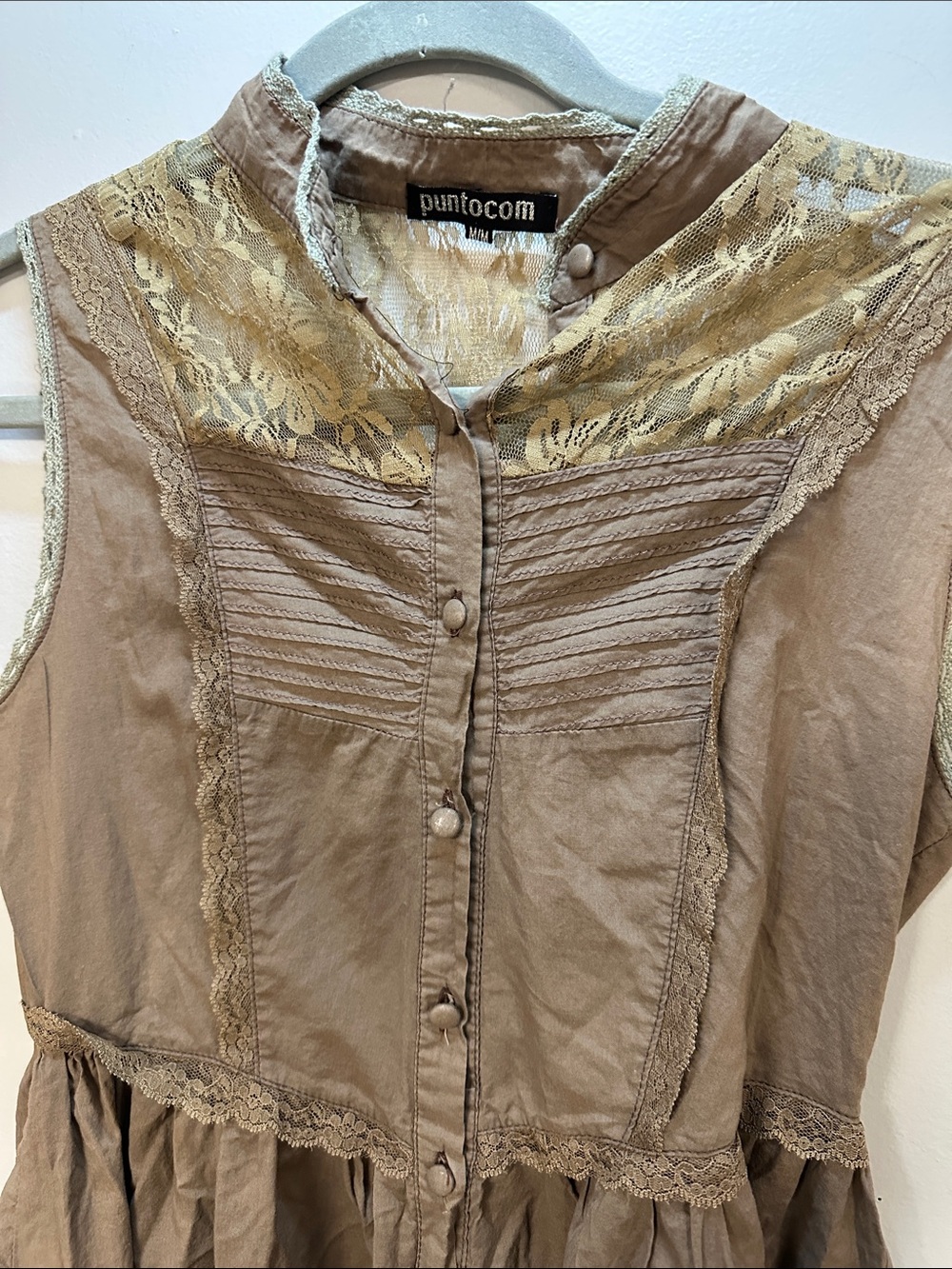 Puntocom Girls Brown Sleeveless Lace Inserts Cotton, Buttons Down Front Dress M
